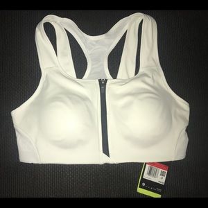 Nike Shape Bra